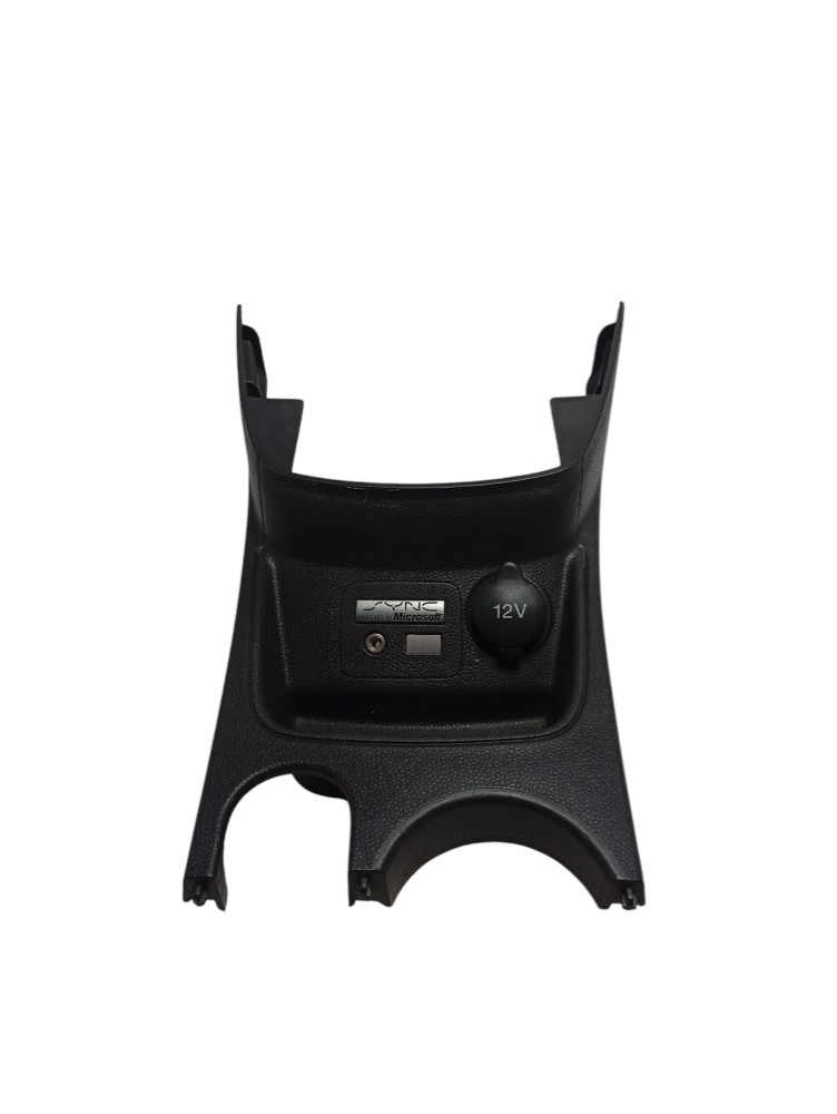 Acabamento Console Central Tomada 12v New Fiesta Powershift