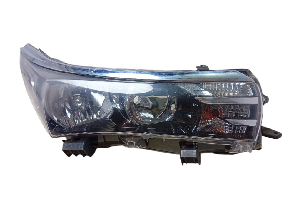 Farol Direito Toyota Corolla 2015 Avaria