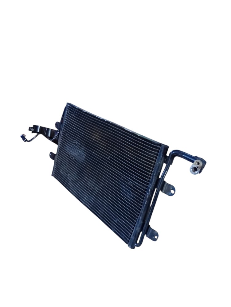 Condensador Ar Condicionado Audi A3 A4 2