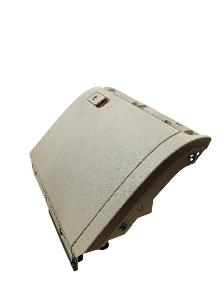 Porta Luvas Volkswagen Jetta 2.0 2013 Detalhes 3