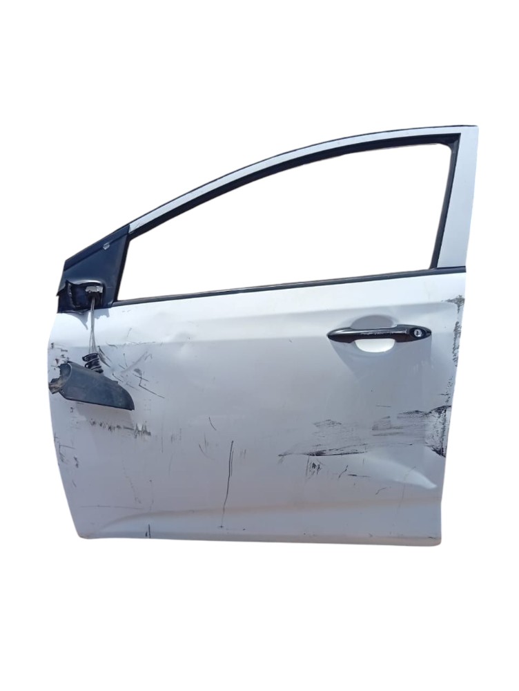 Porta Dianteira Esquerda Hyundai Hb20 2014 2016 Detalhe