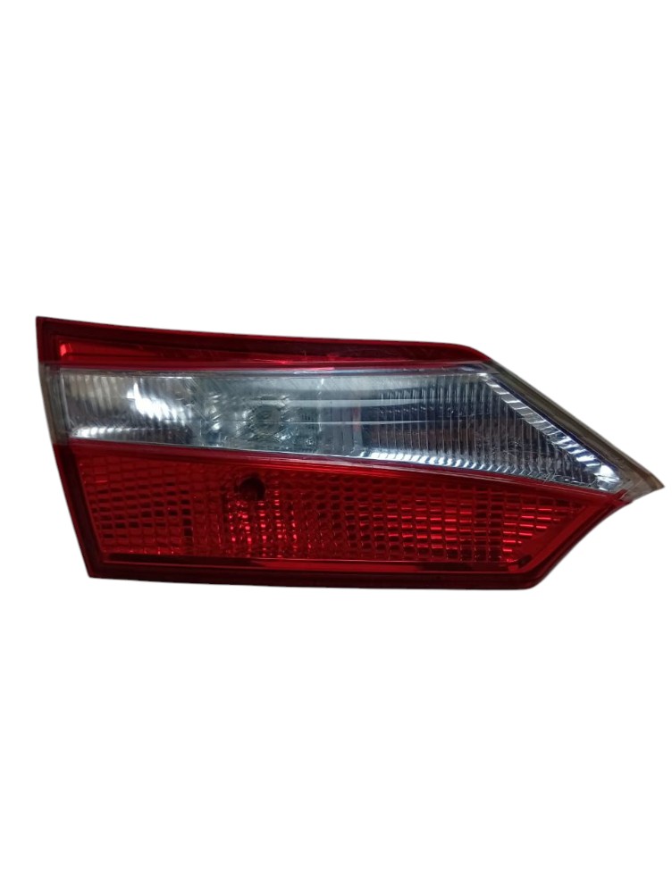Lanterna Esquerda Tampa Traseira Toyota Corolla 2015 2016