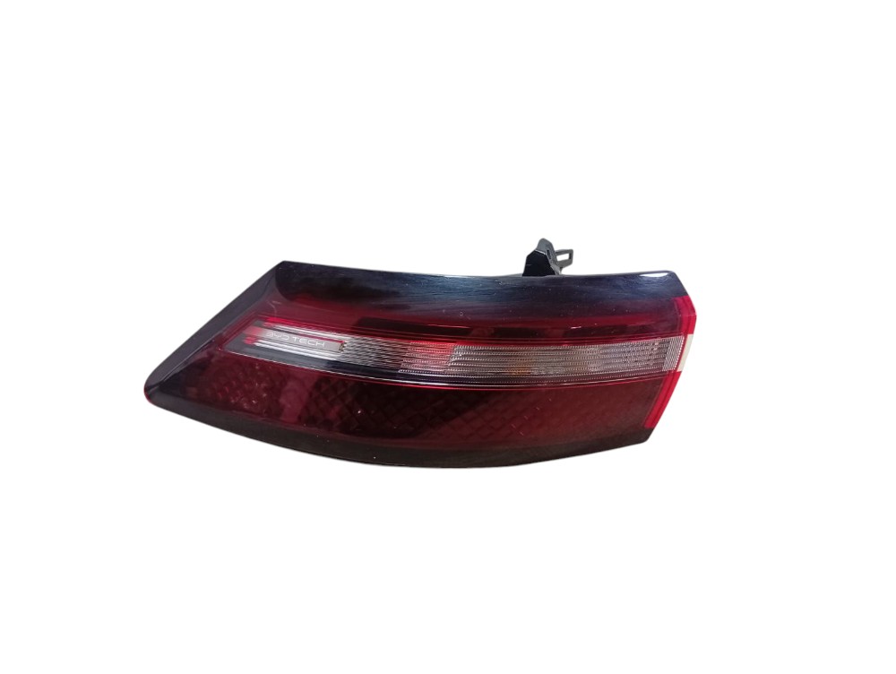 Lanterna Esquerda Byd Dolphin Mini 2025 2026 Detalhe
