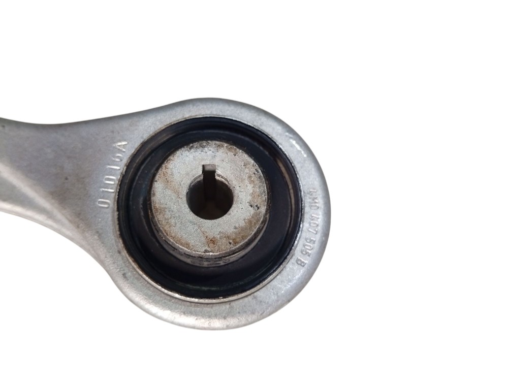 Braço reto superior dianteiro direito Q7 3.0 2016 4m0407505b 4