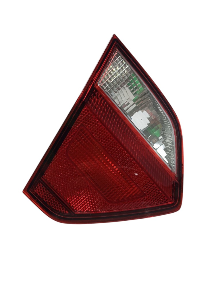 Lanterna Tampa Traseira Esq Voyage 2014 2018 Sem Circuito Esquerdo/motorista Vermelho