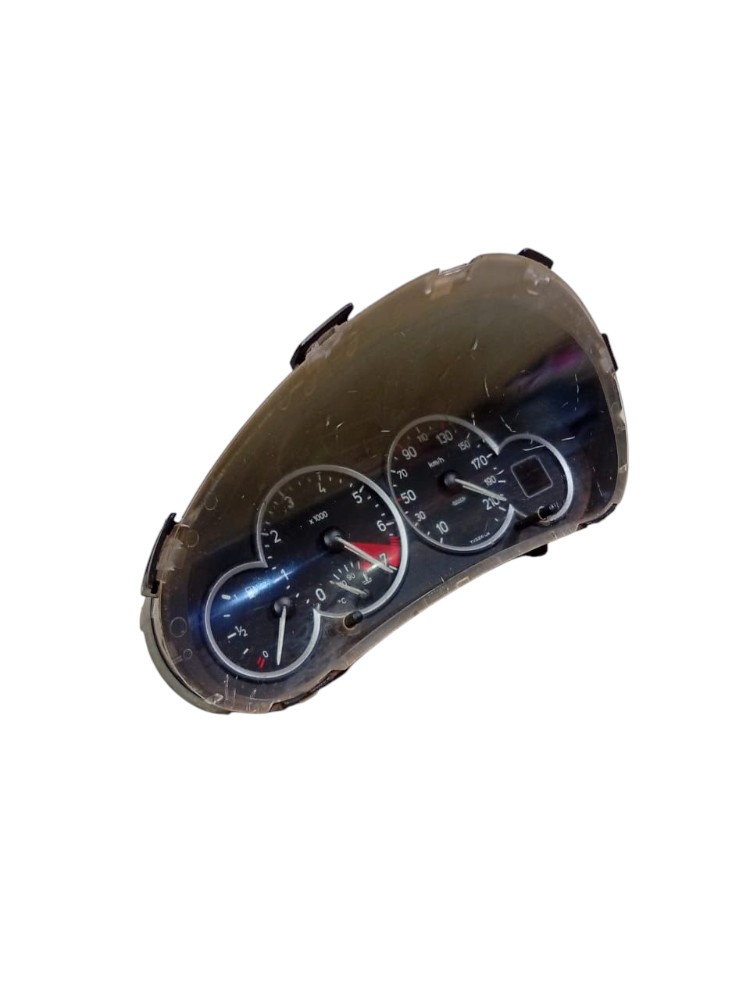 Painel Instrumentos Peugeot 206 207 2002 2008 Detalhe 2