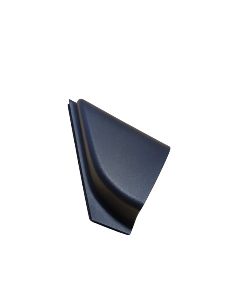 Acabamento Retrovisor Interno Chevrolet Tracker 2023
