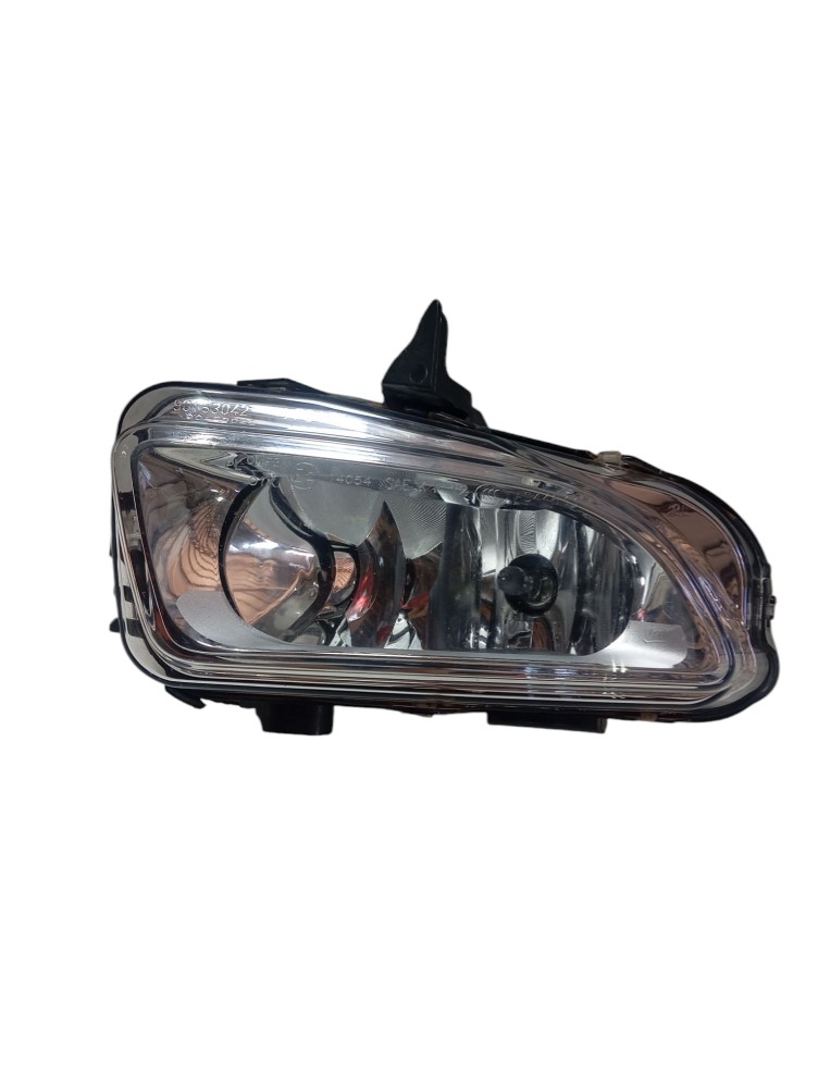 Farol Milha Esquerdo Fiat Strada 2020 A 2023 Avaria 89209652