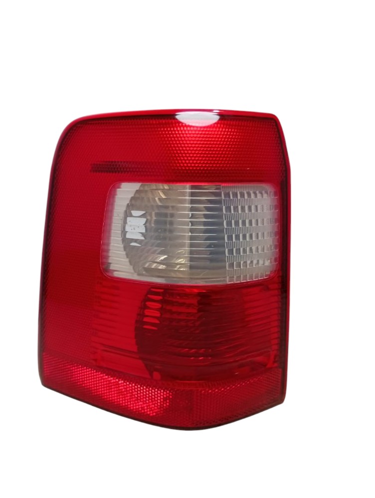 Lanterna Traseira Esquerda Ford Ecosport 2004 2010 Esquerdo/motorista Vermelho