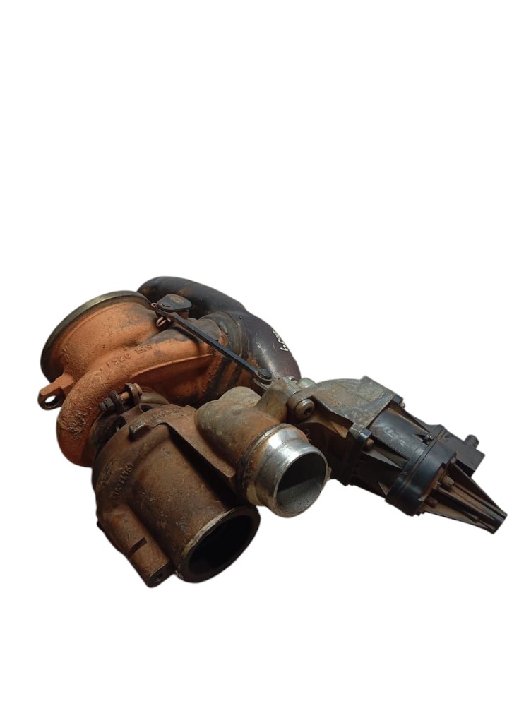 Turbina 320 2014 4947752500
