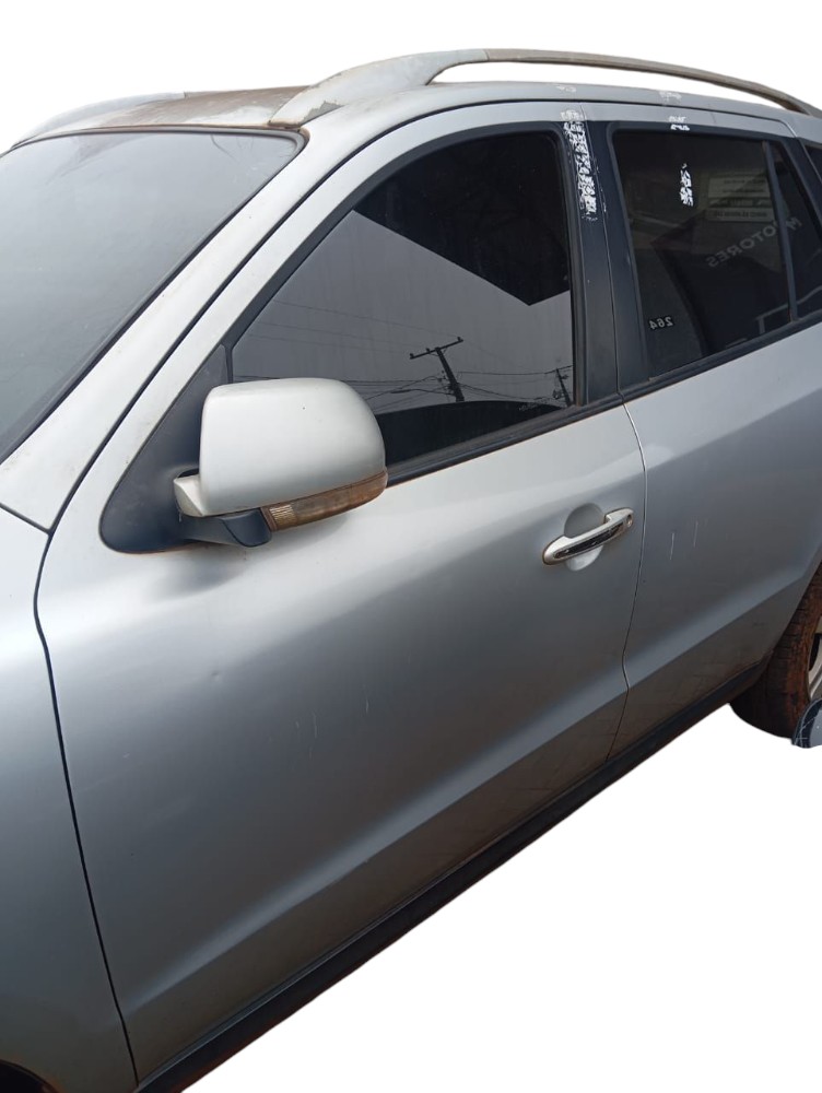 Porta Dianteira Esquerda Hyundai Santa Fe 2010 Dianteira Esquerda Prata 2
