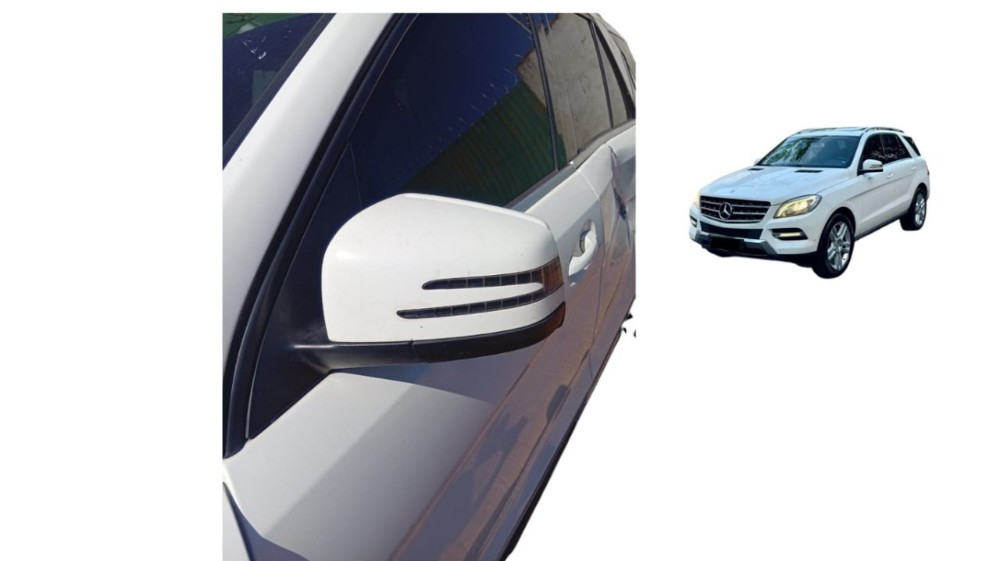 Retrovisor Esquerdo Mercedes Ml350 2015 Detalhe