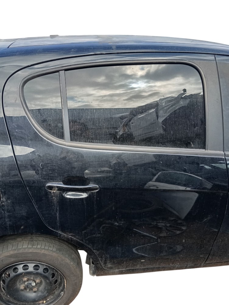 Porta Traseira Direita Fiat Palio Attractive 1.0 2017 4