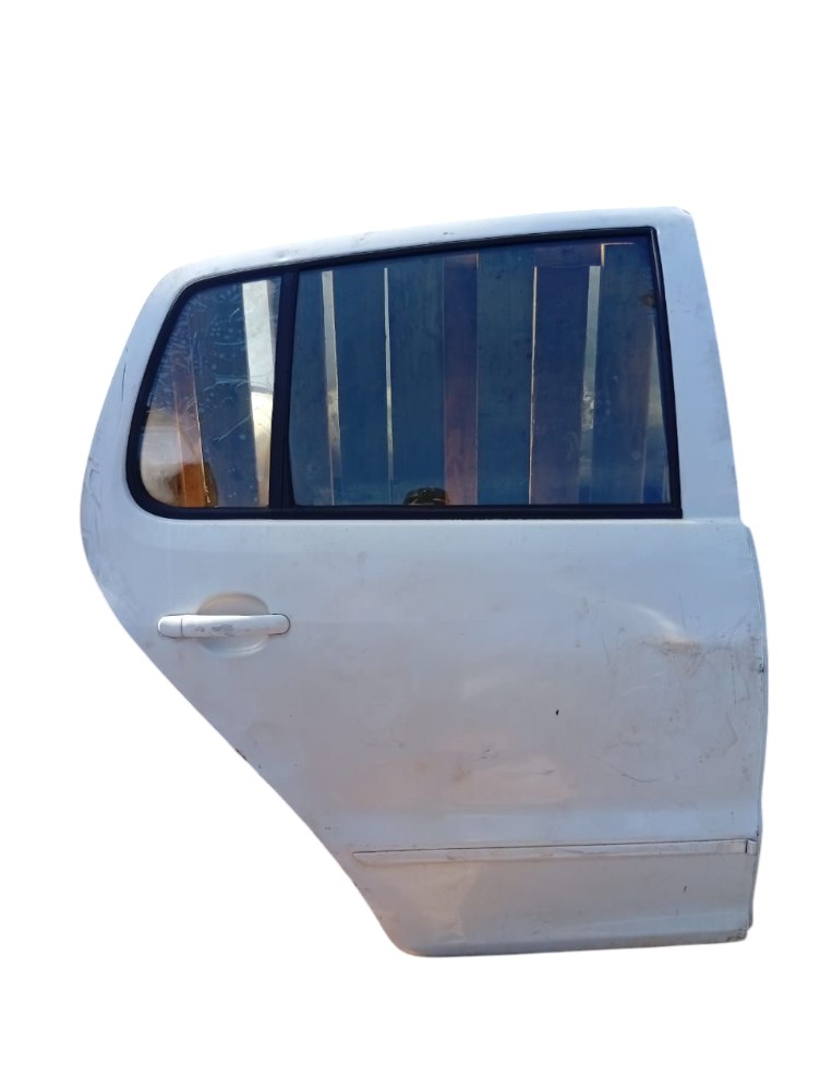 Porta Traseira Direita Volkswagen Fox 2012 2014 Detalhe
