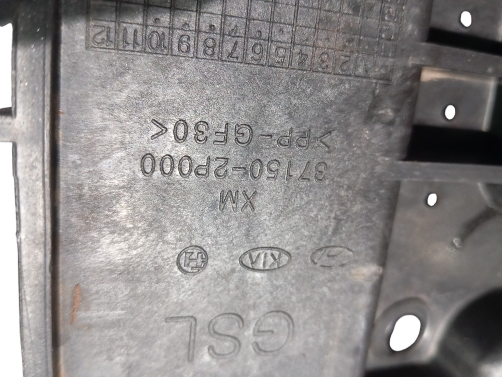 Suporte Base Bateria Kia Sorento 3.5 V6 2012 – 371502p000 4