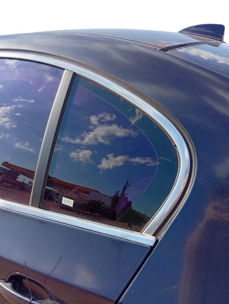 Vidro Fixo Esquerdo Bmw 528i 2008 3