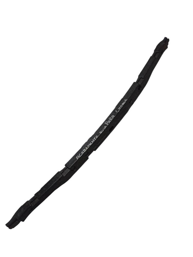 Isopor Acabamento Parachoque Dianteiro Evoque 2021  Preto