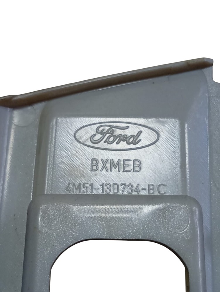 Moldura Botão Desembaraçador Ford Focus 2010 2012 Detalhe 5
