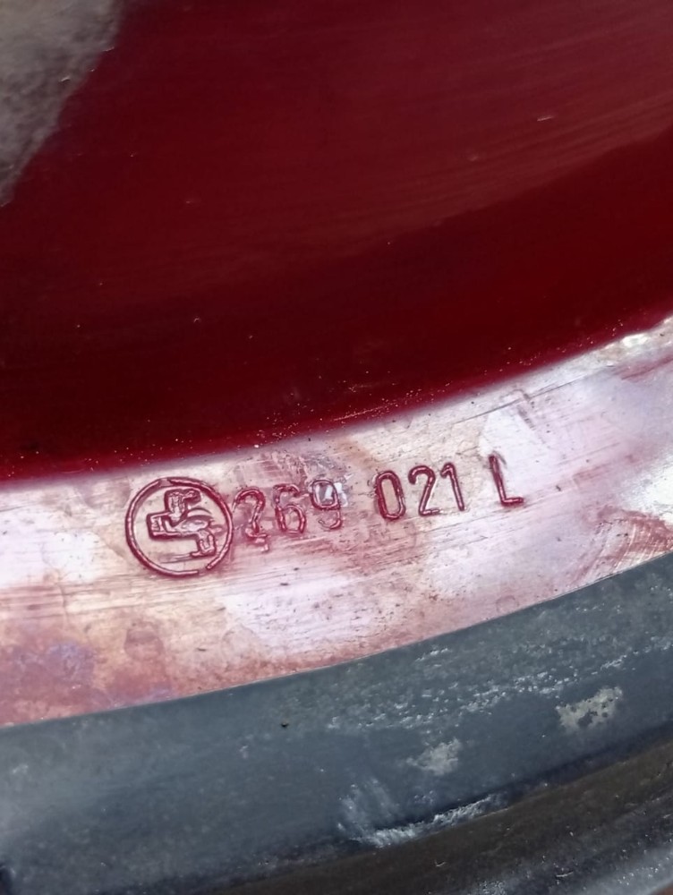 Lanterna Tras Esquerda Volkswagen New Beetle 2000 2002 Avaria 5