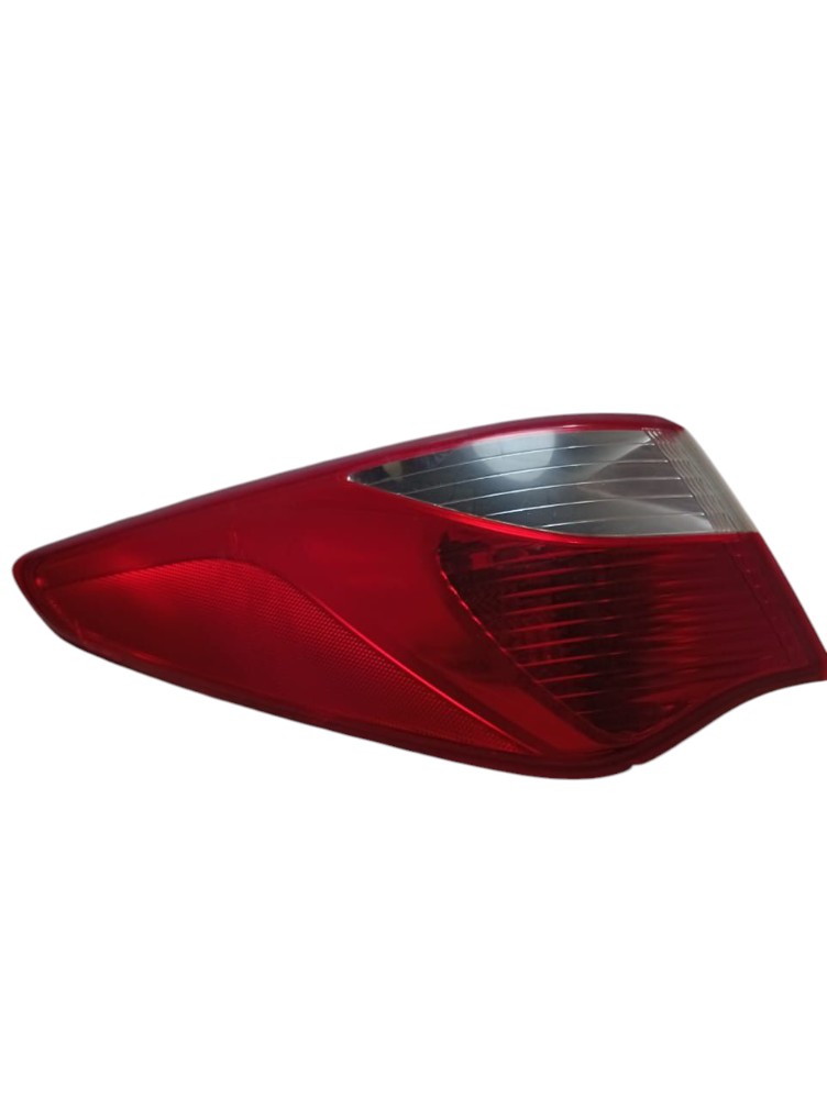 Lanterna Traseira Esquerda Hyundai Hb20 2012 2016 Avaria