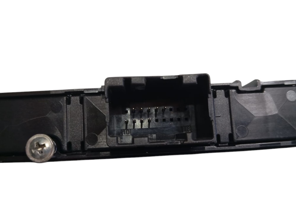 Botão Central Pisca Alerta Fiat Uno Way 2017 100236557 3