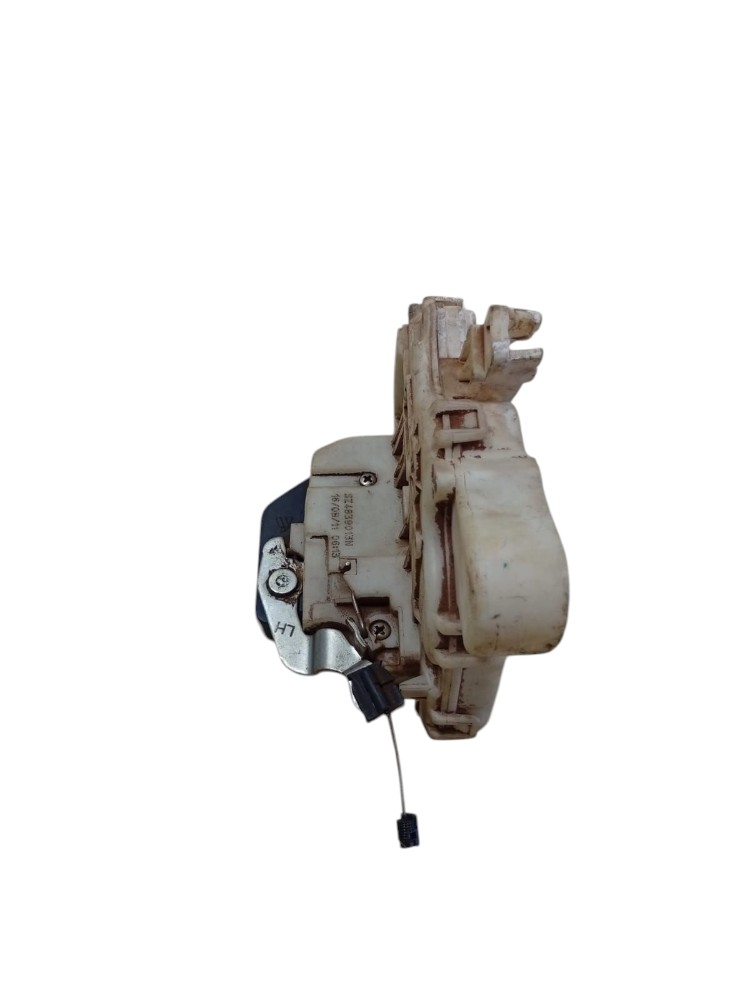 Fechadura Traseira Esquerda Volkswagen CrossFox 2010 2014 3