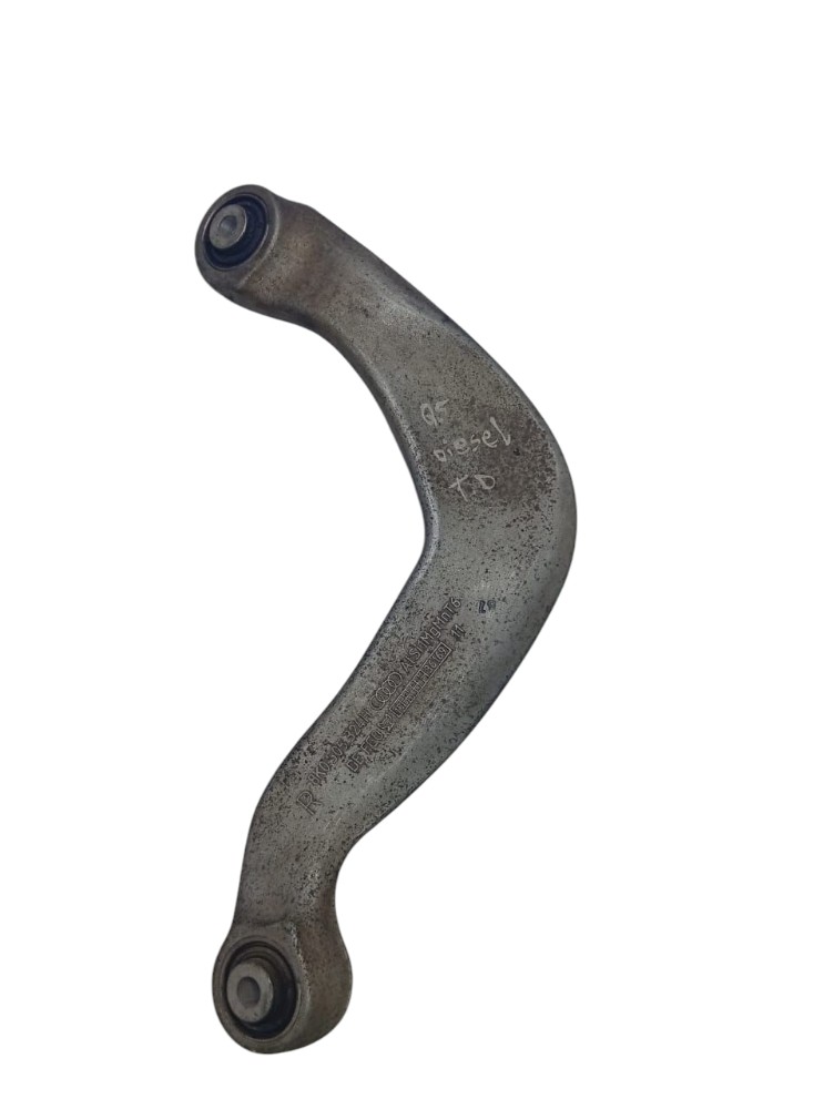 Braço Suspensão Curvo Superior Tras Direito Audi Q5 2010/20