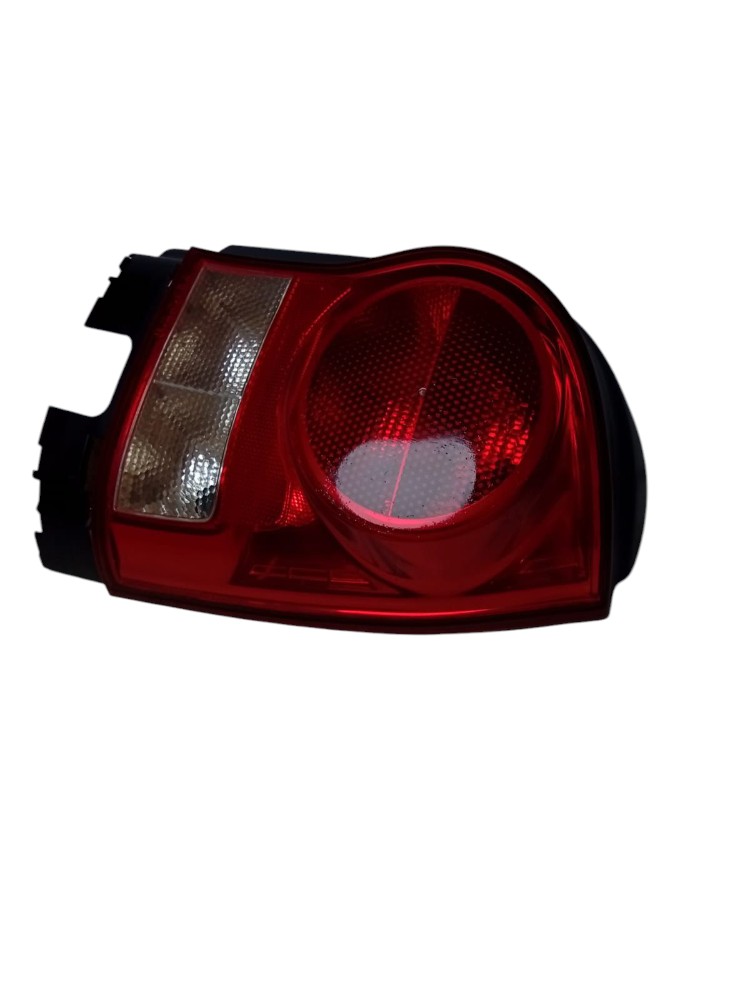 Lanterna Traseira Direita Volkswagen Gol G4 2006 2012 Direito/passageiro Vermelho
