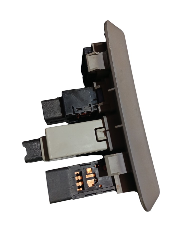 Botão Farol Milha Santa Fé 3.5 V6 2011 – 201006112 4