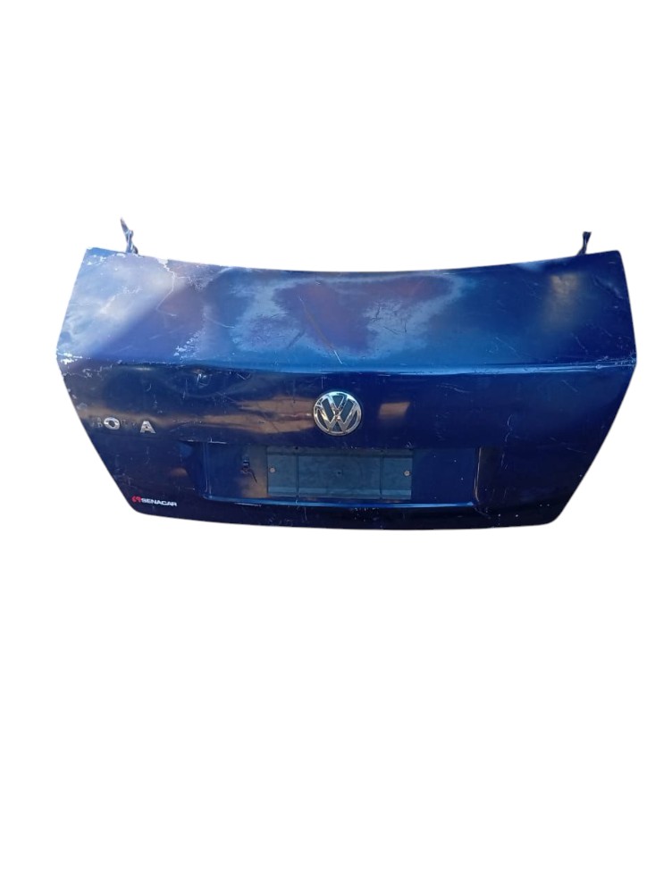 Tampa Traseira Volkswagen Bora 2002 2004