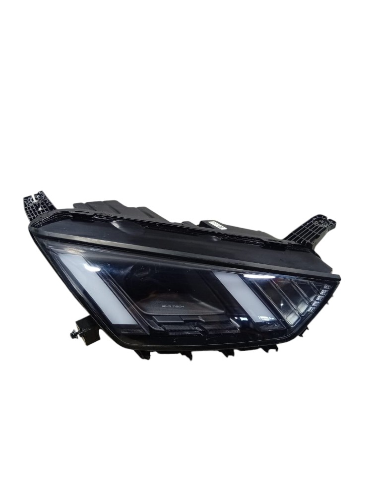 Farol Direito Byd Dolphin Mini 2025 2026 Avaria