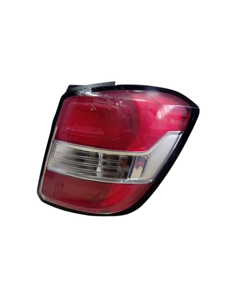 Lanterna Direita Chevrolet Spin 2012 2013 Detalhes