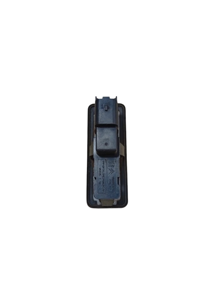 Botão Abertura Tampa Traseira Peugeot 208 2012 2016 Detalhe 4