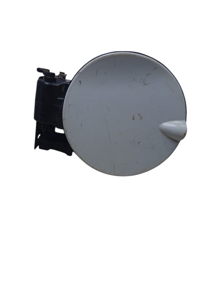 Portinhola Tanque Combustível Chevrolet Onix 2016 Detalhes Branco 2014