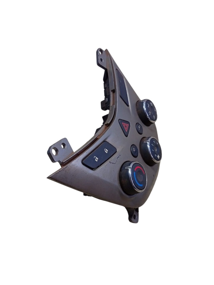 Comando Ar Condicionado Chevrolet Sonic 2012 2014 Detalhes 2