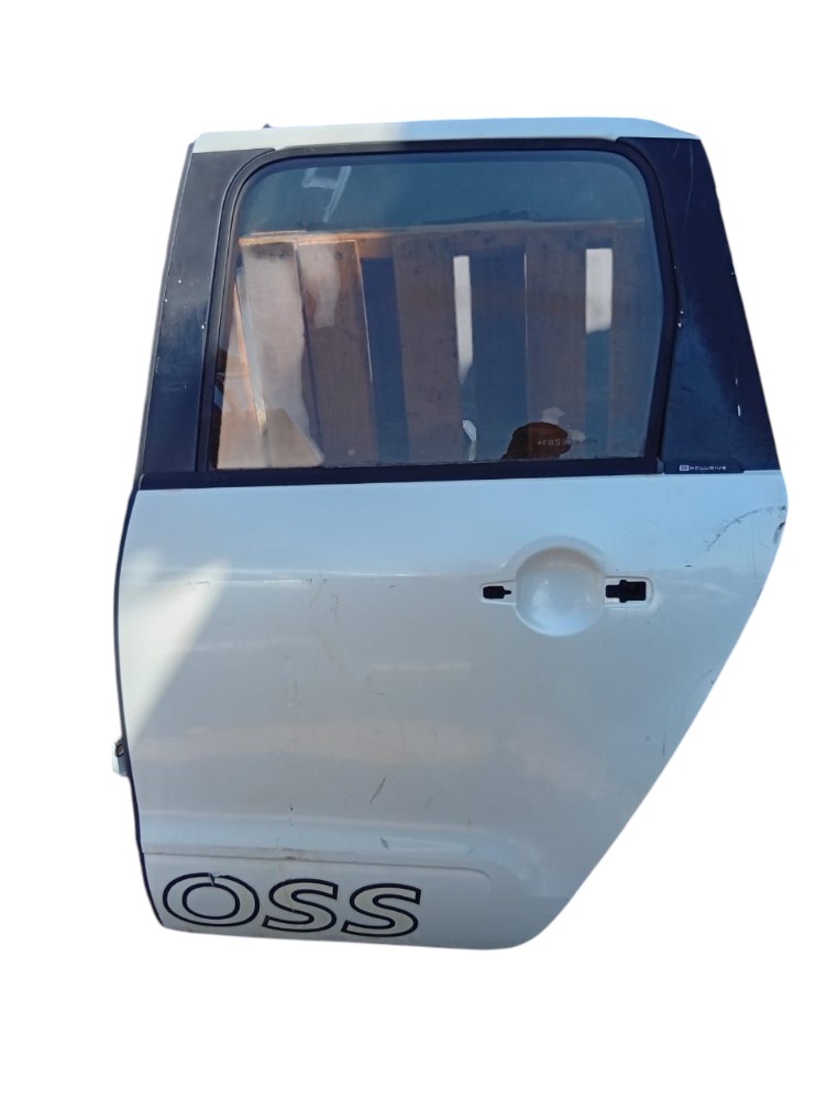 Porta Traseira Esquerda Citroen Aircross 2014 Detalhe Traseira Esquerda Branco