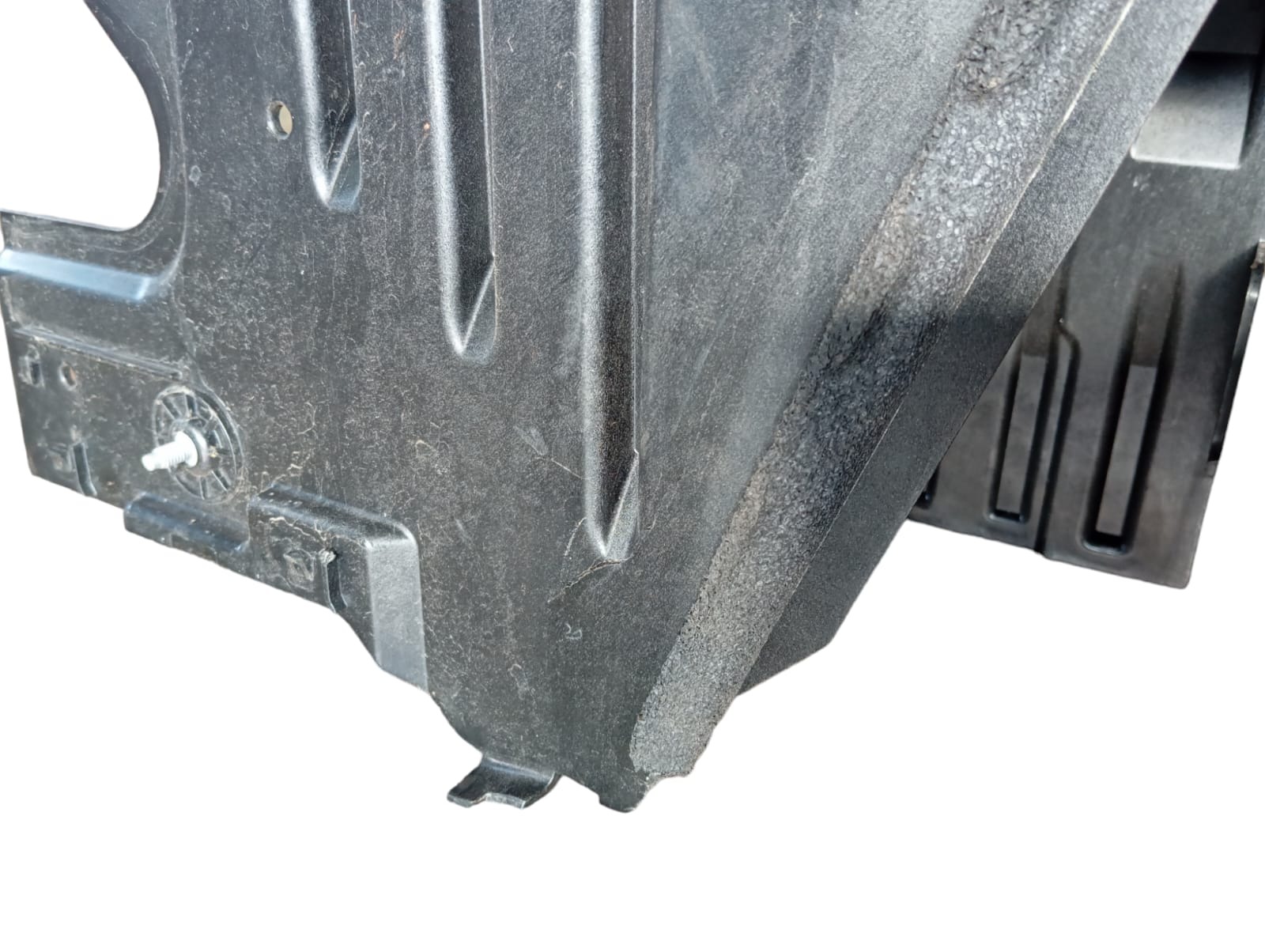 Caixa C/ Detalhe Suporte Bateria Range Rover Evoque 2020 4