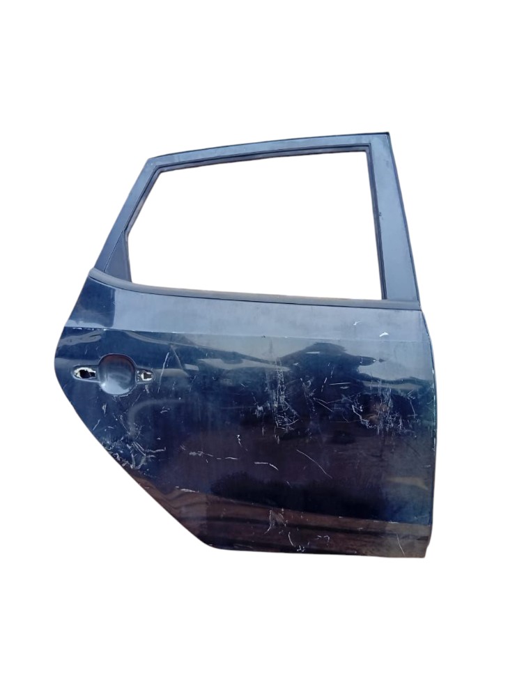 Porta Traseira Direita Hyundai I30 2009 2012 Detalhe