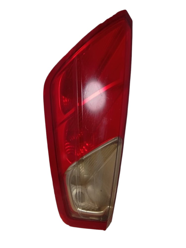 Lanterna Traseira Direita Fiat Punto 2008 Avaria
