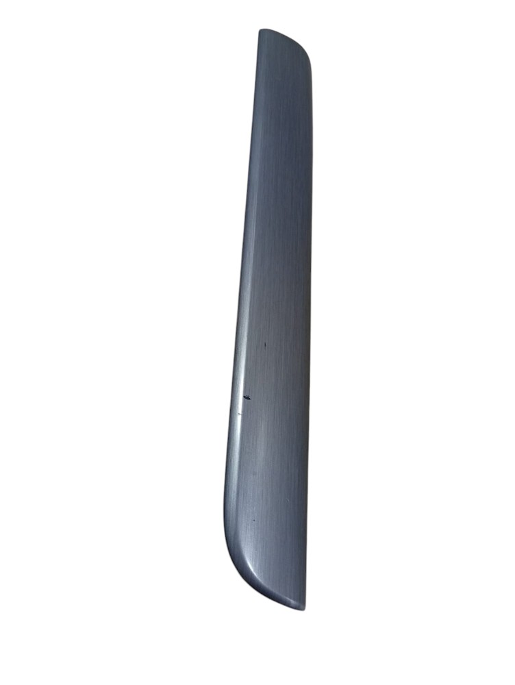 Friso Porta Luvas Volkswagen Jetta 2013 Avaria 2