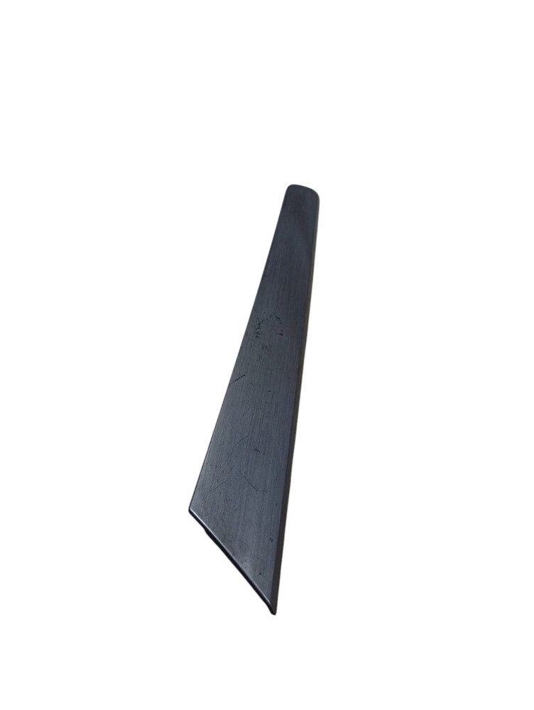 Friso Porta Dianteira Esquerda Volkswagen Jetta 2013 Avaria