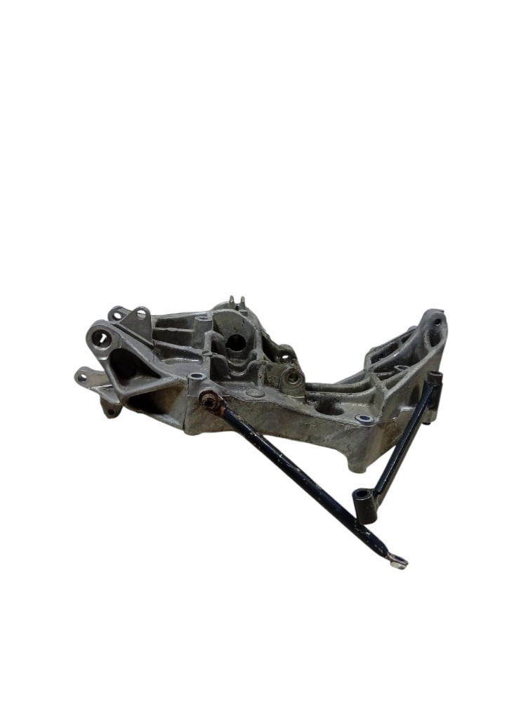 Suporte Alternador Volkswagen Passat 1998 1999