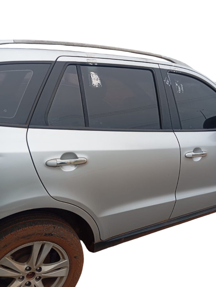Porta Traseira Direita Hyundai Santa Fé 2010 Traseira Direita Prata 3