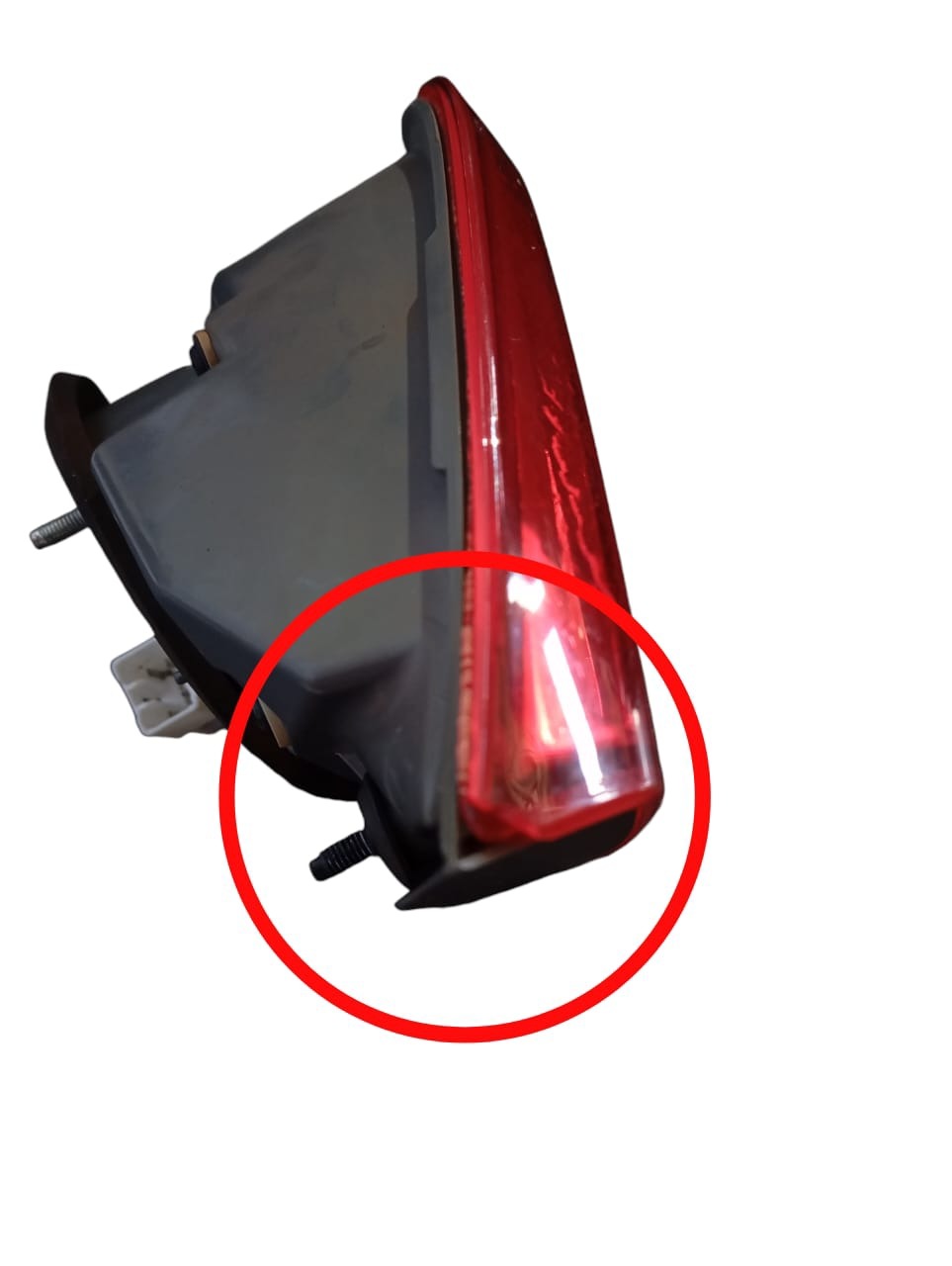Lanterna Esquerda Tampa C/led C/detalhe Kia Sorento 2011 Esquerdo Vermelha 6