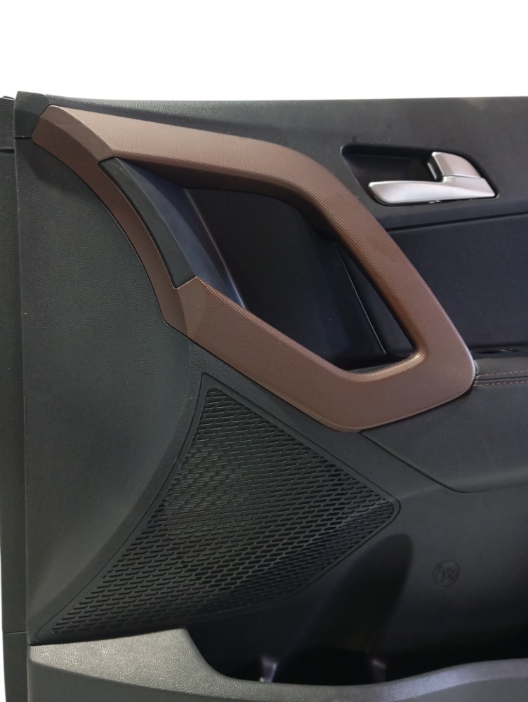 Forro Porta Dianteira Direita Hyundai Creta 2017 82310m4000 3