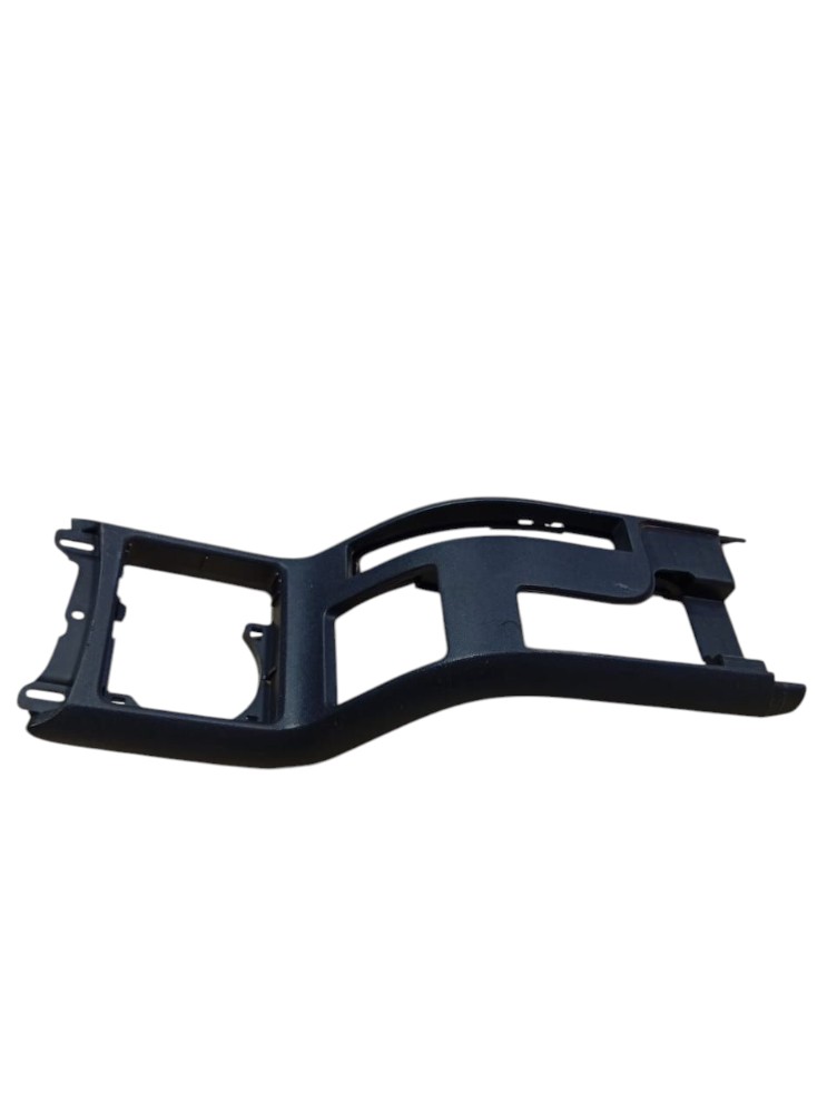 Acabamento Console Central Mercedes B180 2008 Detalhe