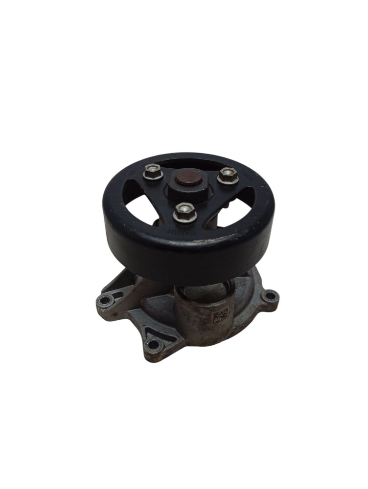 Bomba Agua Onix Tracker 2021 25203535