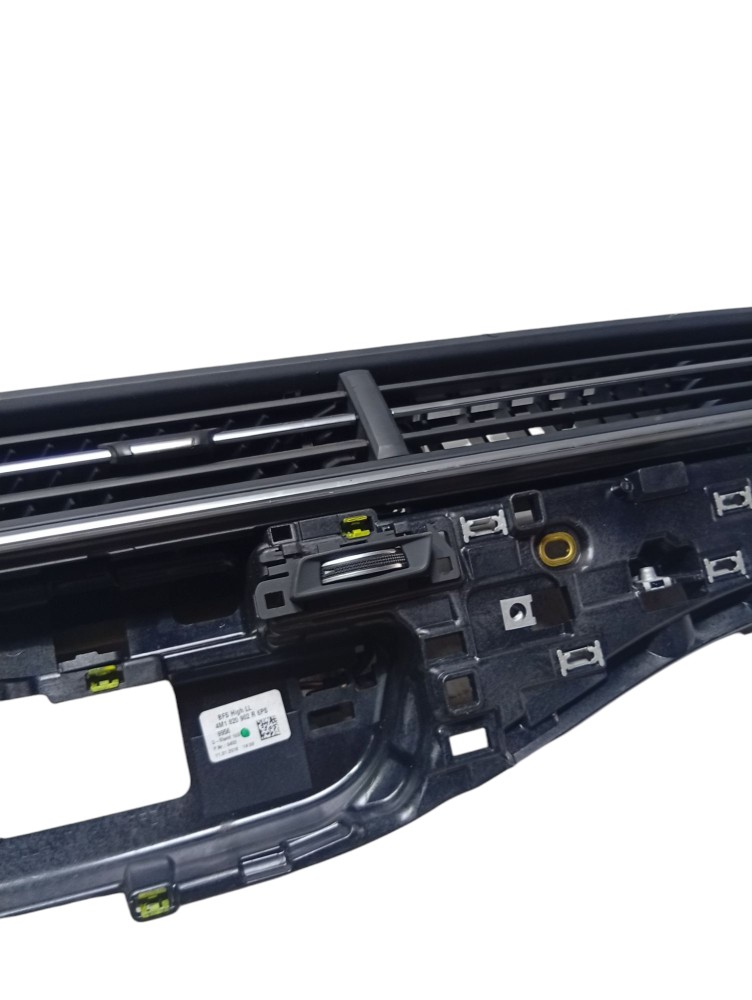 Moldura Central Com Difusores Ar Q7 3.0 2016 4m1820902r 4