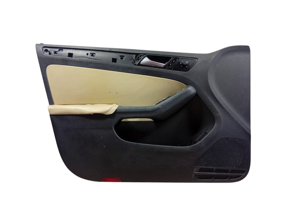 Forro Porta Dianteira Esquerda Volkswagen Jetta 2013 Avaria