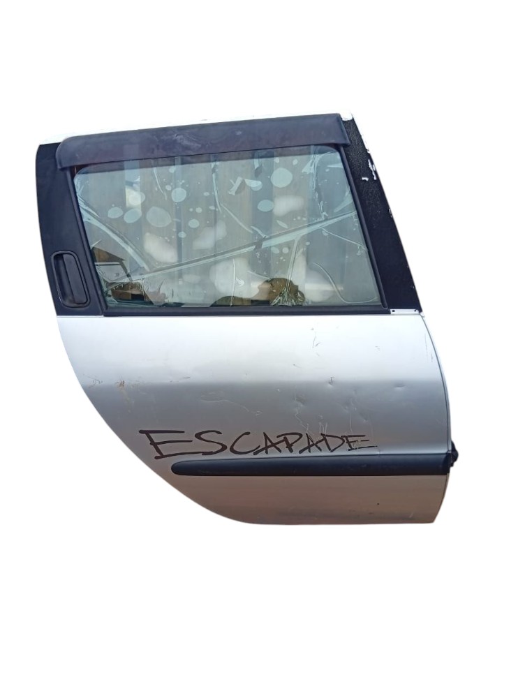 Porta Traseira Direita Peugeot 206 207 Escapade Detalhe Traseira Direita Prata